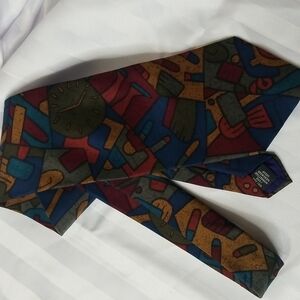 THE BEATLES TIE" MAXWELL SILVER HAMMER" BY APPLE CORPS